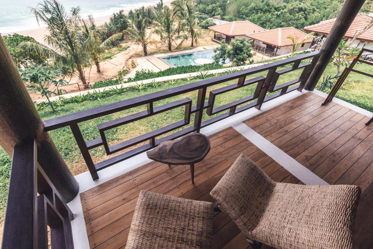 Omia Hotell Tangalle Exteriör bild