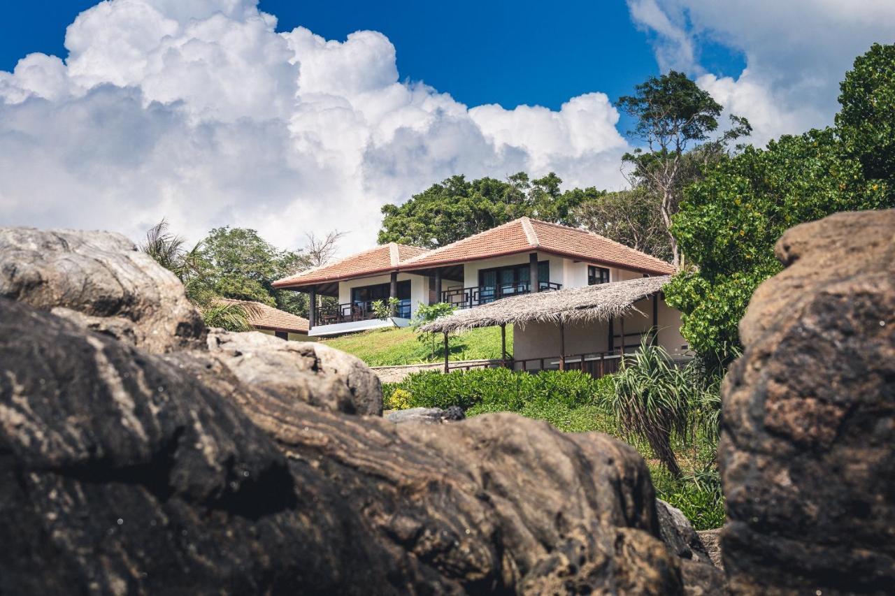 Omia Hotell Tangalle Exteriör bild